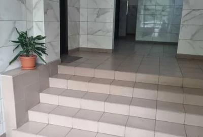 Apartament cu 3 camere decomandat în Liviu Rebreanu