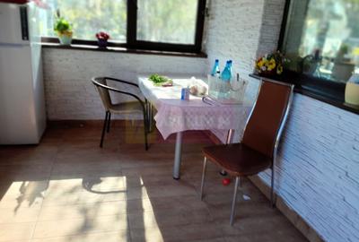 Casă individuală cu 5 camere cu Teren 958 Mp în Tineretului - 52