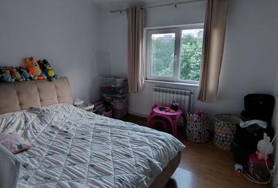 Apartament cu 4 camere decomandat în Alexandru cel Bun - 1