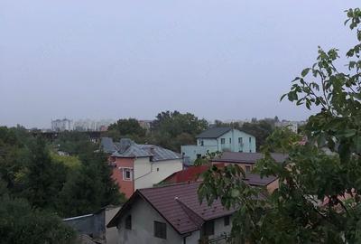 Apartament cu 2 camere decomandat în Giurgiului
