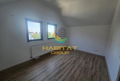 Casă cu 4 camere cu Canalizare în Central - 15