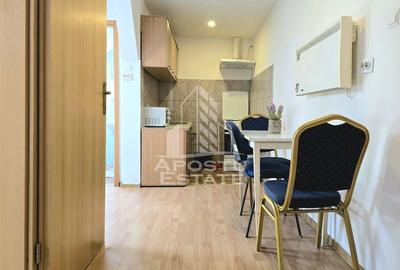 Apartament cu 2 camere semidecomandat, mobilat în Mehala - 1