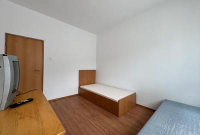 Apartament cu 18 camere decomandat, mobilat în Carierei - 8