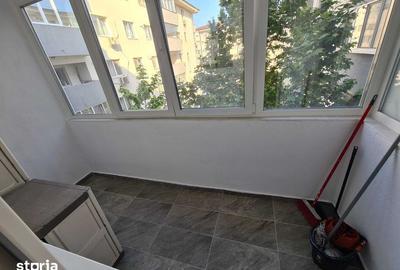 Apartament cu 2 camere, mobilat în Berceni - 1