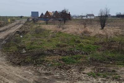Teren de 400 mp, în Central - 3