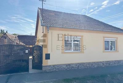 Casă cu 3 camere cu Teren 1813 Mp în Husasău de Tinca