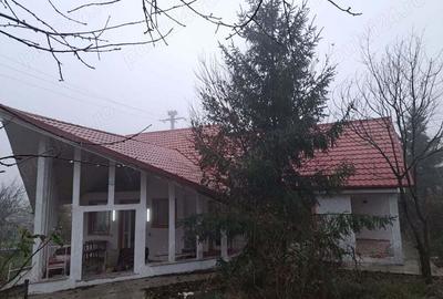 Casă cu 5 camere în Păcurari - 2