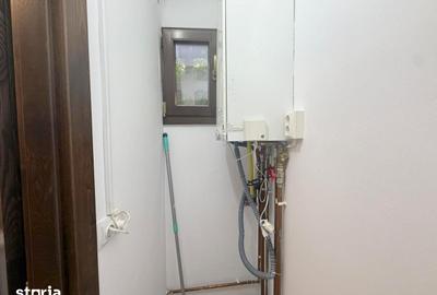 Apartament cu 2 camere, mobilat în Medicină