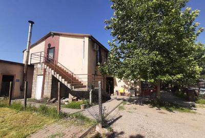 Casă cu 4 camere cu Teren 500 Mp în Olteni - 1