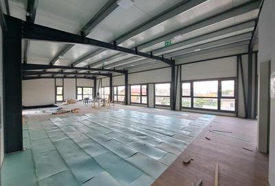 Spațiu comercial, de 700 mp, în Central - 9