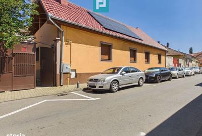 Casă cu 4 camere în Ultracentral
