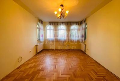Casă individuală cu 13 camere cu Canalizare în Gruia - 7