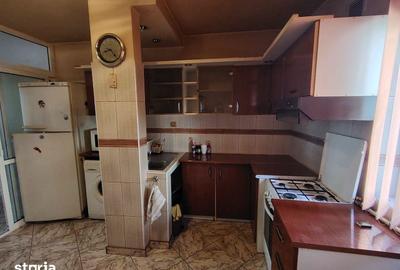 Apartament cu 3 camere decomandat în Central - 3