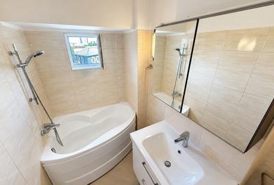 Apartament cu 4 camere decomandat în Unirii - 27