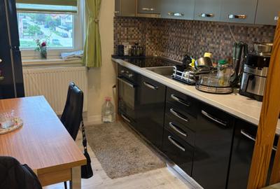 Apartament cu 2 camere decomandat în Exterior Vest