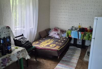 Casă cu 3 camere în Central