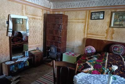 Casă cu 3 camere în Târnova