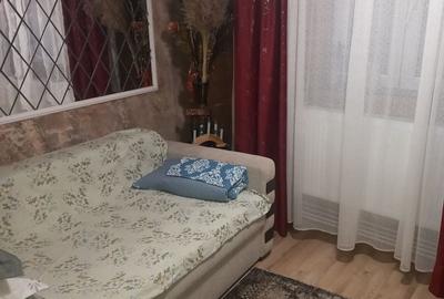 Casă cu 4 camere în Colentina