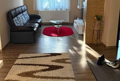 Apartament cu 3 camere decomandat în Central - 4
