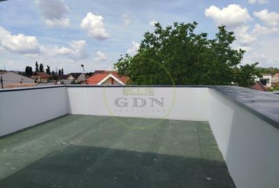 Duplex cu 10 camere cu Canalizare în Cantemir - 15