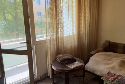 Apartament cu 3 camere semidecomandat în Astra - 1