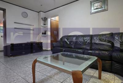 Apartament cu 4 camere decomandat, mobilat în Vitan Mall