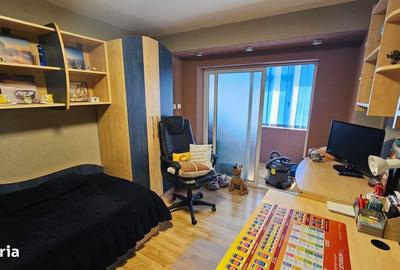 Apartament cu 4 camere în Găvana