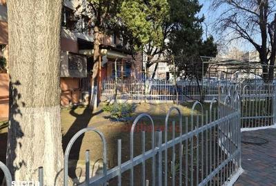 Garsonieră semidecomandată în Titan - 2