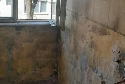 Apartament cu 2 camere decomandat în Micro 11 - 8