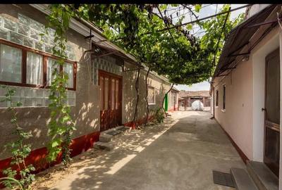 Casă cu 4 camere cu Teren 1672 Mp în Tămășeu - 4