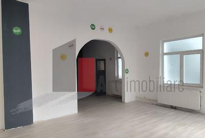 Casa de inchiriat/Spatiu comercial in zona Bucurestii Noi Casa de inchiriat/Spatiu comercial in zona Bucurestii Noi - 17