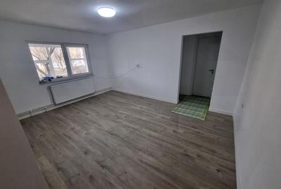 Apartament cu 2 camere semidecomandat în Inel II - 2