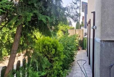 Casă cu 3 camere în Palazu Mare - 15