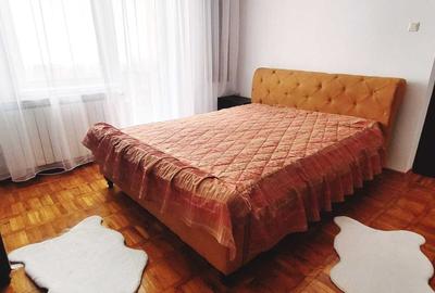 Apartament cu 3 camere decomandat în Nord - 2