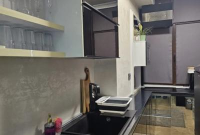 Apartament cu 2 camere decomandat, mobilat în Km 5 - 6