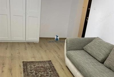 Apartament cu 2 camere semidecomandat în Berceni