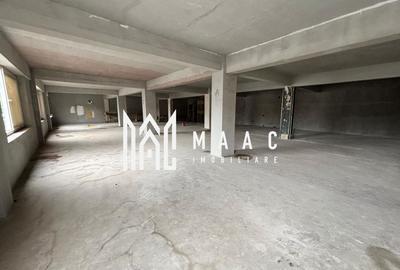 Spațiu comercial, de 600 mp, în Central