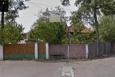 Casă cu Teren 964 Mp în Orlești - 3
