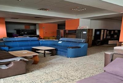 Spațiu comercial, de 2,385 mp, în Libertății - 2
