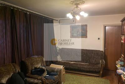 Apartament cu 3 camere semidecomandat în Gorjului - 1