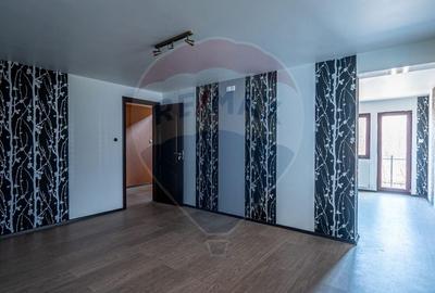 VILA! Investitie - pretabil pensiune SINAIA- zona apreciata turistic! - 12