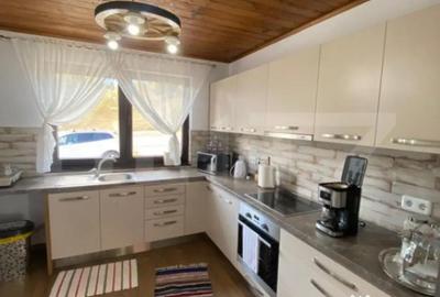 Casă cu 5 camere cu Teren 900 Mp în Industrială - 18