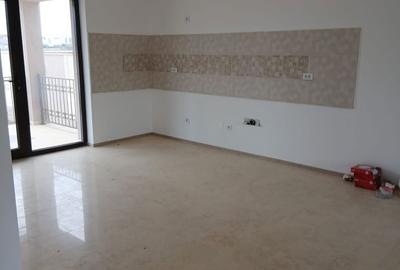 Casă cu 4 camere cu Teren 333 Mp în Central - 17