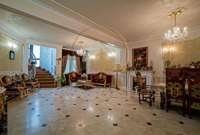 Casă individuală cu 11 camere cu Canalizare în Tomis II - 12