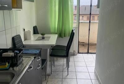 Apartament o camera Rogerius de incghiriat - 5