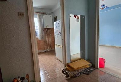 Apartament cu 2 camere decomandat în Mircea cel Bătrân - 3