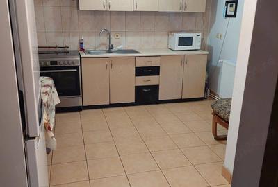 Casă cu Teren 207 Mp în Central - 3