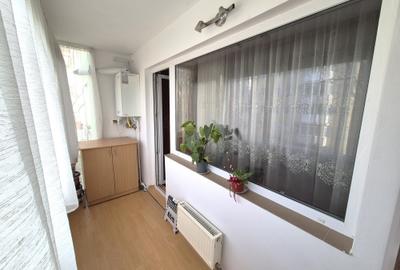 Apartament cu 3 camere decomandat, mobilat în Aurel Vlaicu - 3