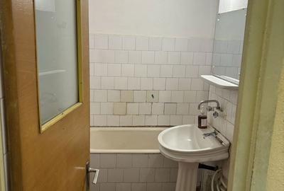 Apartament cu 2 camere decomandat în Eremia - 7