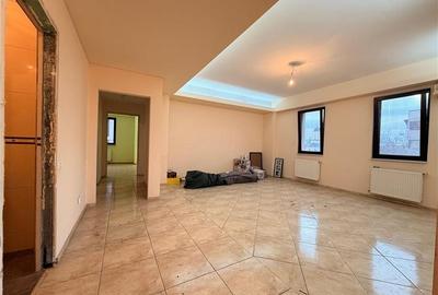 Apartament cu 3 camere decomandat în Tătărași - 5